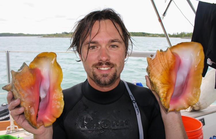 Score!  Took a whole but I managed to find two conch!