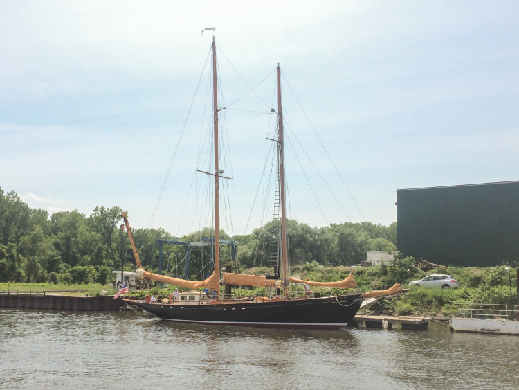 Passing our old friends When and If in Albany! Pretty with the mast(s) up.